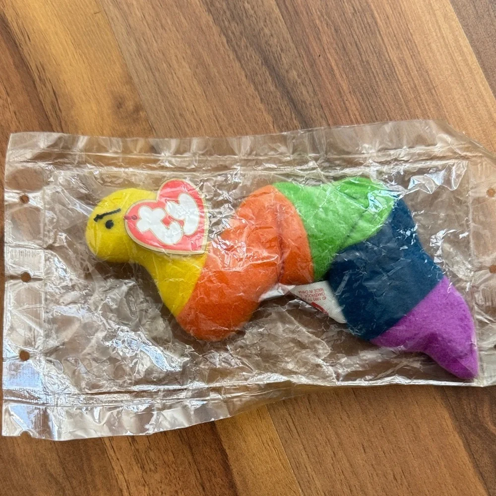 NWT Teenie Beanie Inch Plush Toy